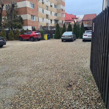 Pensiunea Corina Boutique Craiova Ngoại thất bức ảnh